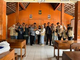 PENARIKAN MAHASISWA KKN UNIVERSITAS DUTA BANGSA SURAKARTA